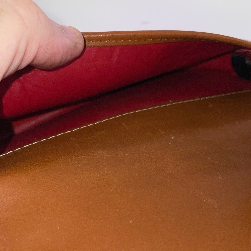NWOT Dooney & Bourke Small Wristlet Tan With Brown Logo Snap Closure Leather‍‍‍‍ - Picture 4 of 6